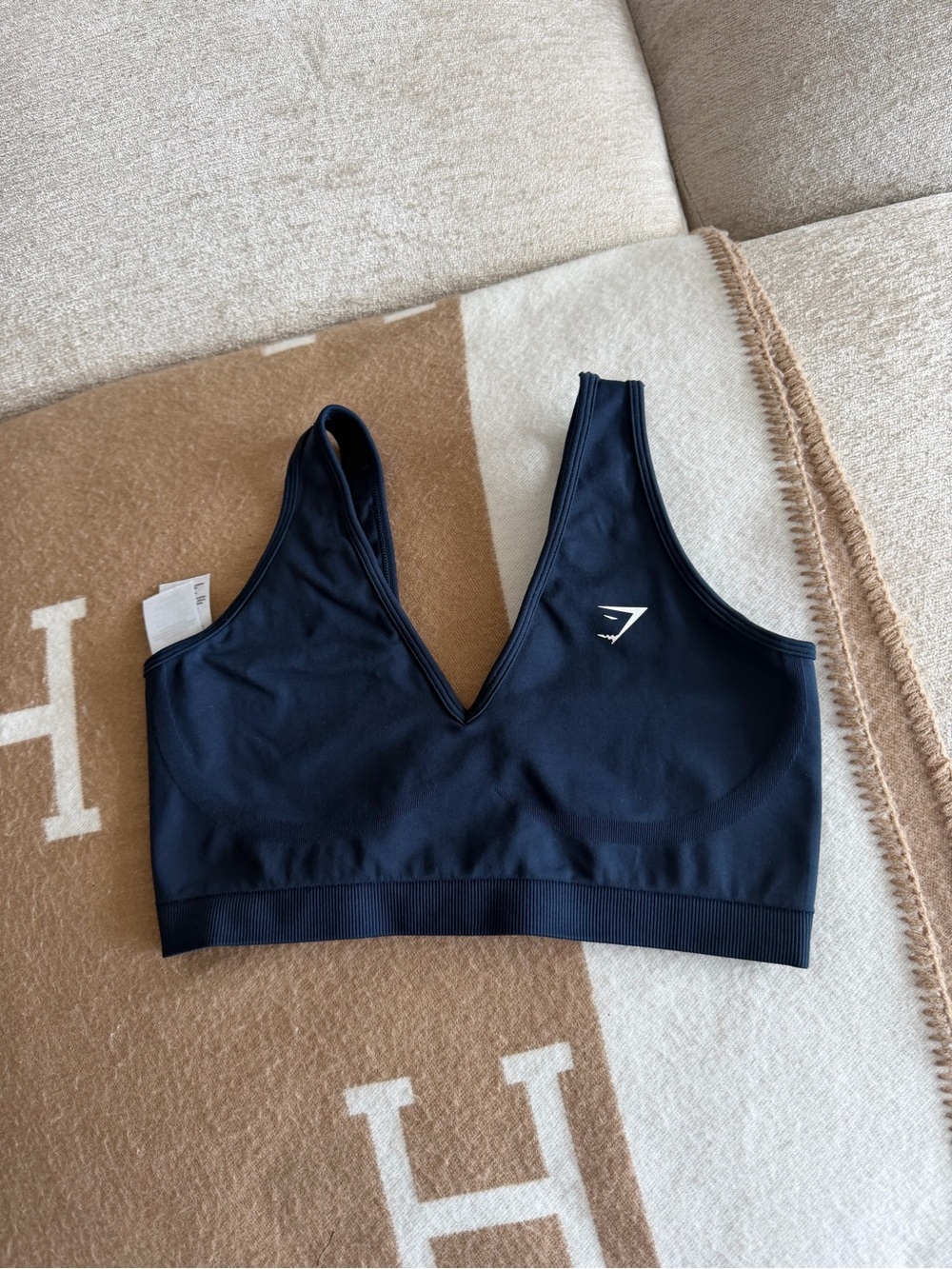 Gymshark V-Neck Seamless Sports Bra - Navy Blue